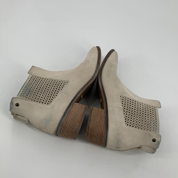 $170 Cole Haan Grand Series Val Perforated Suede Ankle Boots Size 10 Cream Birch - Picture 7 of 9